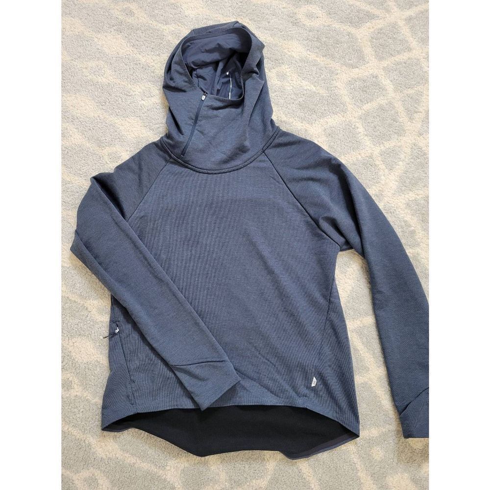 On Running Navy Blue Hoodie